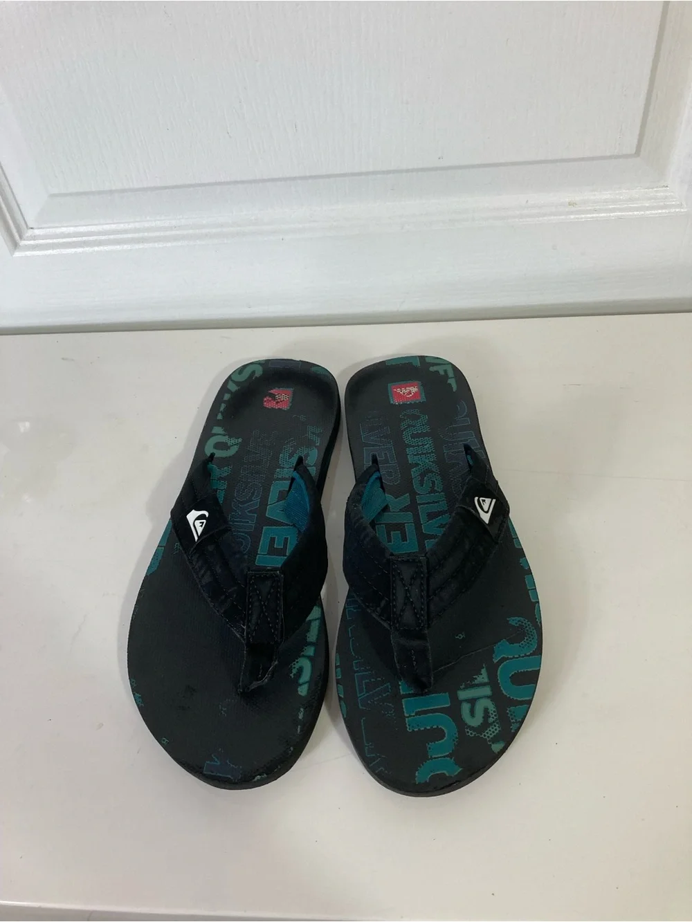QUIKSILVER Sandals Men 10 Blue Logo Thong